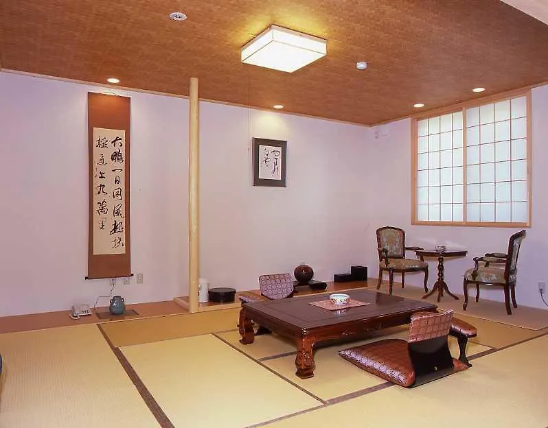 료칸 Yakumo Onsen Obokosou 호텔